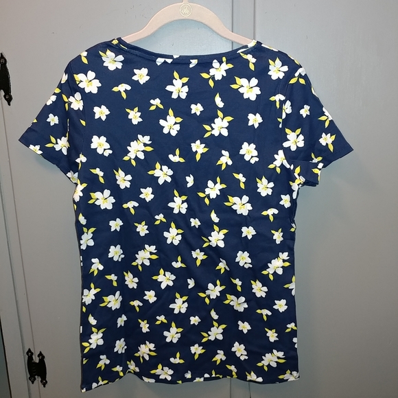 NWT Women's Blue Floral Croft & Barrow Essential Crewneck Tee Small 100% Cotton - Picture 7 of 10